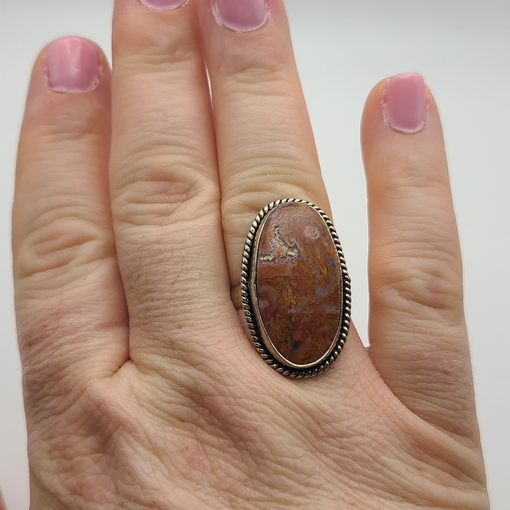 Lovely red crazy lace ring - Picture 4 of 5